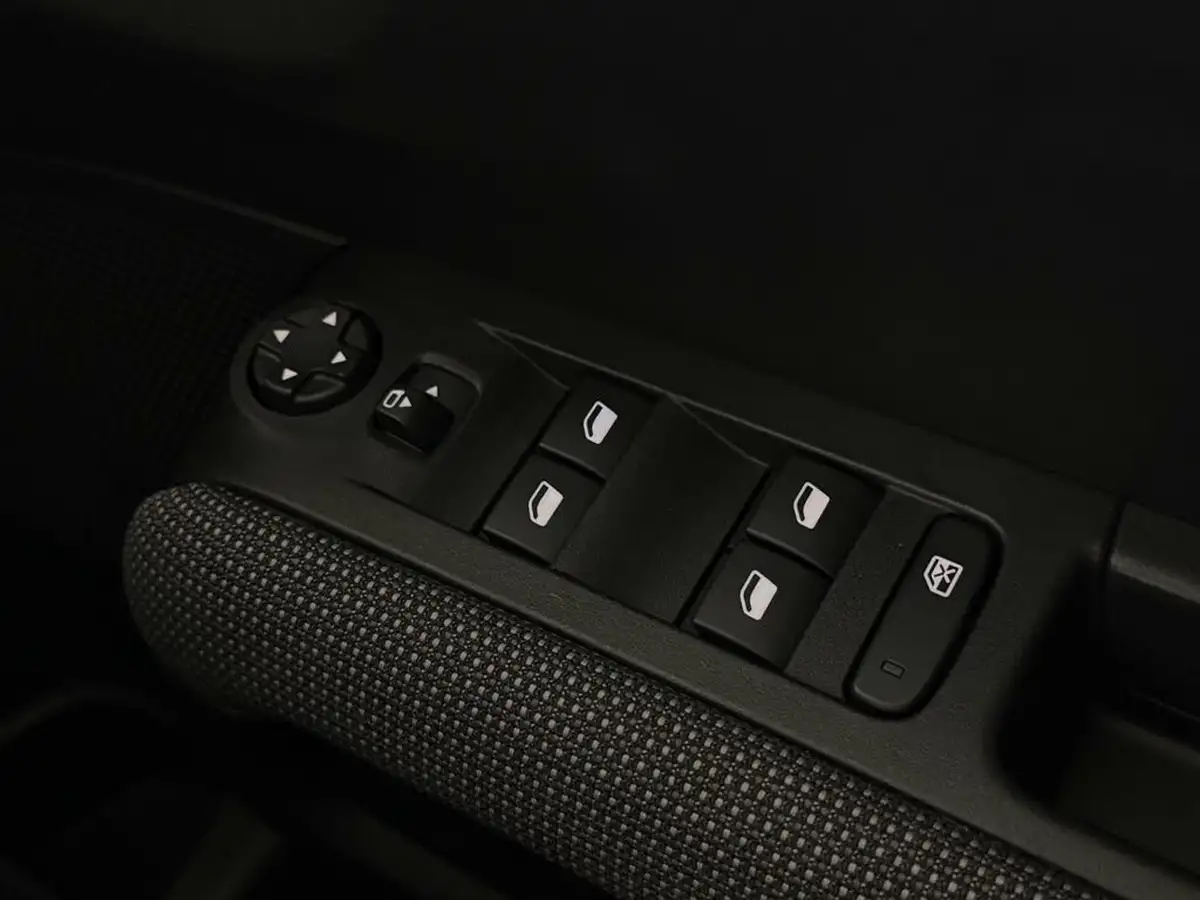 2018-citroen-c3-aircross-12-puretech-flair-130ps-ss-big-21