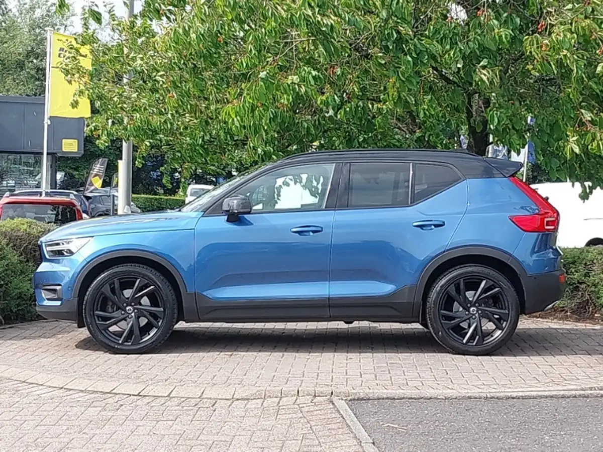 2019-suzuki-swift-12-dualjet-attitude-big-3