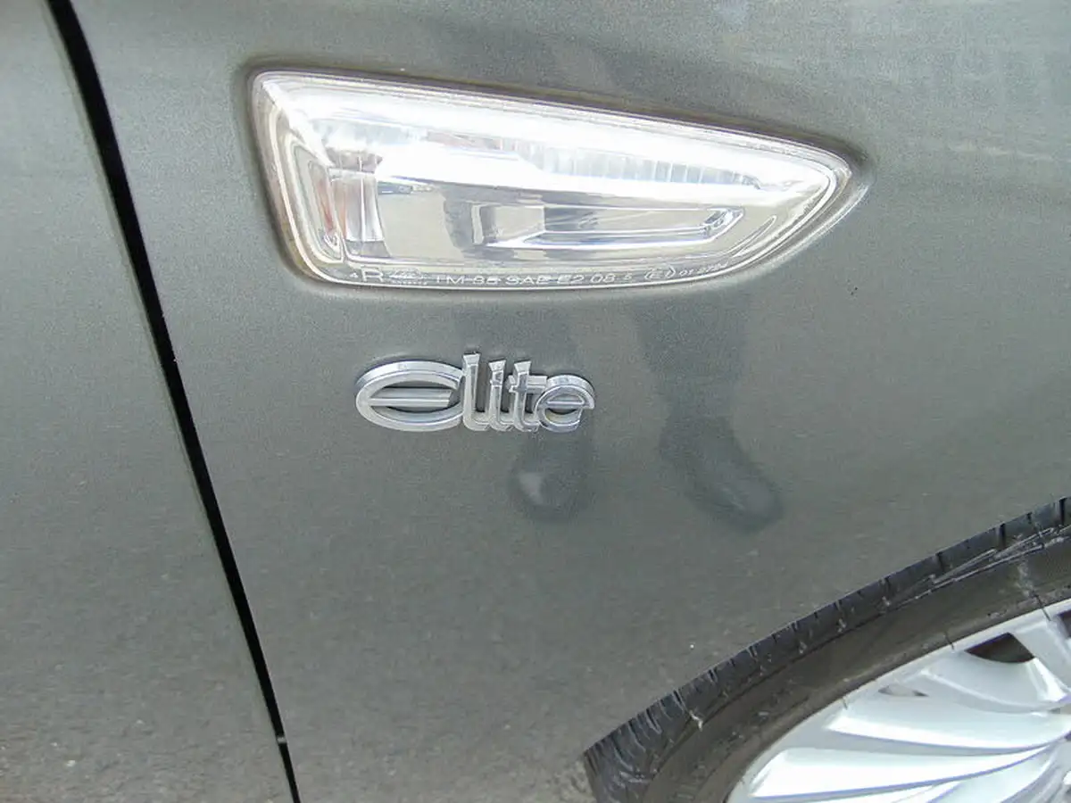 2018-vauxhall-astra-16cdti-elite-nav-136ps-ss-hatchback-big-33