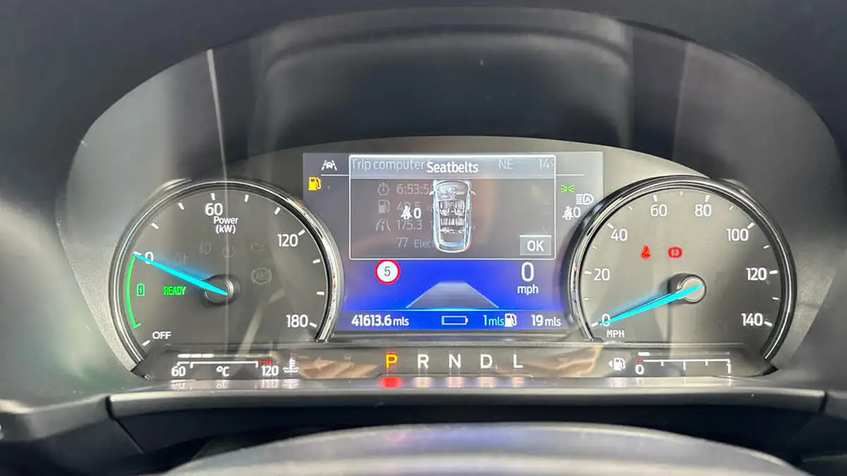 2020-ford-kuga-25t-titanium-big-12