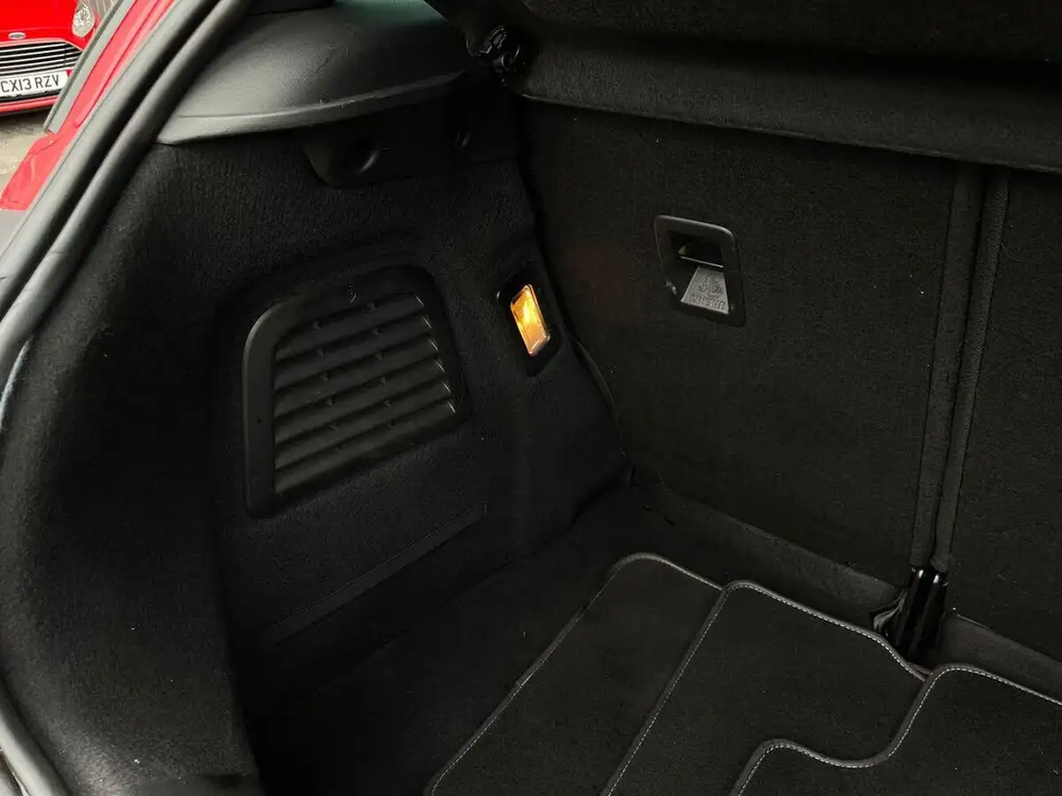 2012-citroen-ds3-16-dsport-plus-thp-155ps-big-16
