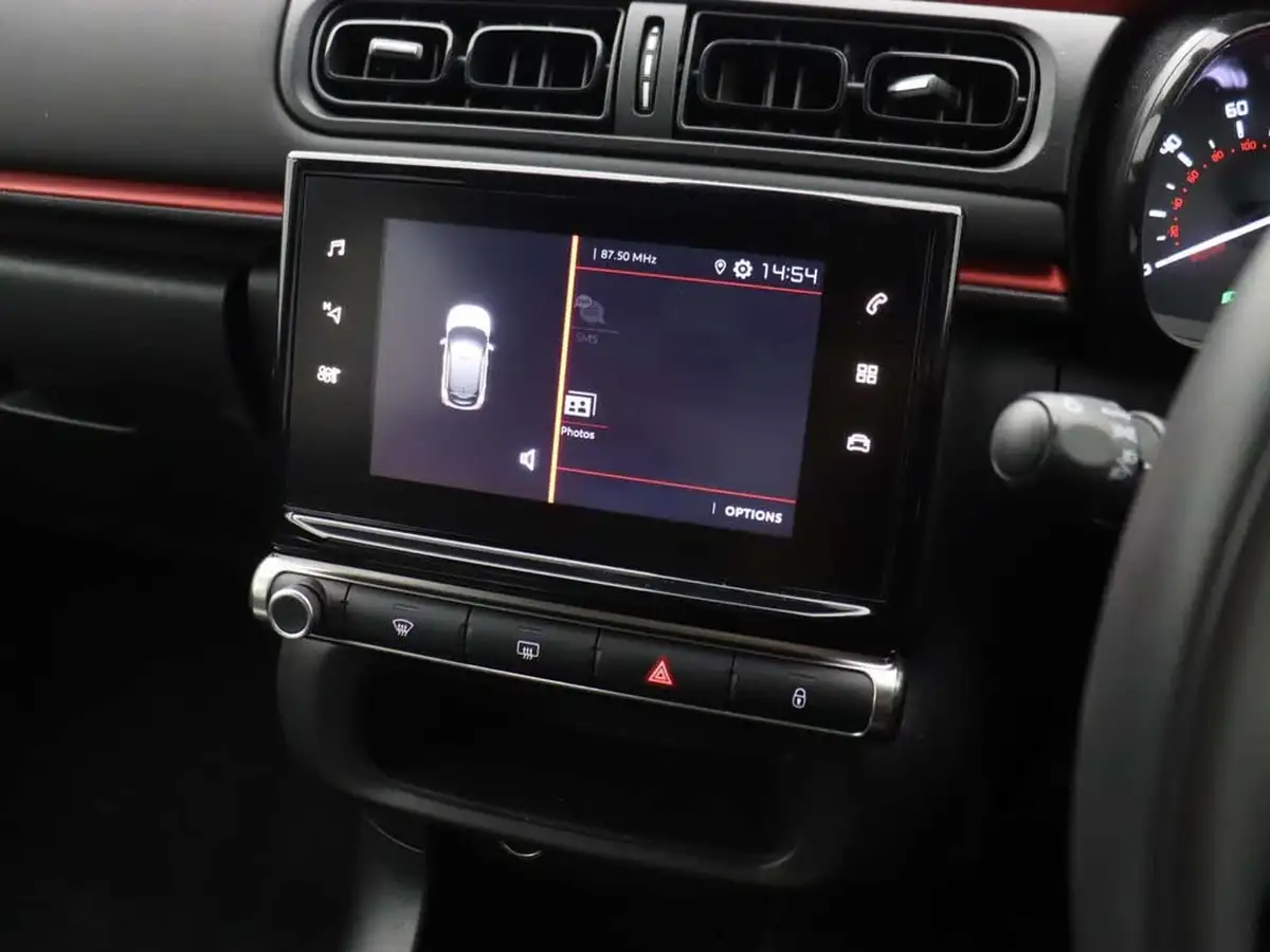 2022-citroen-c3-12-puretech-c-series-big-35