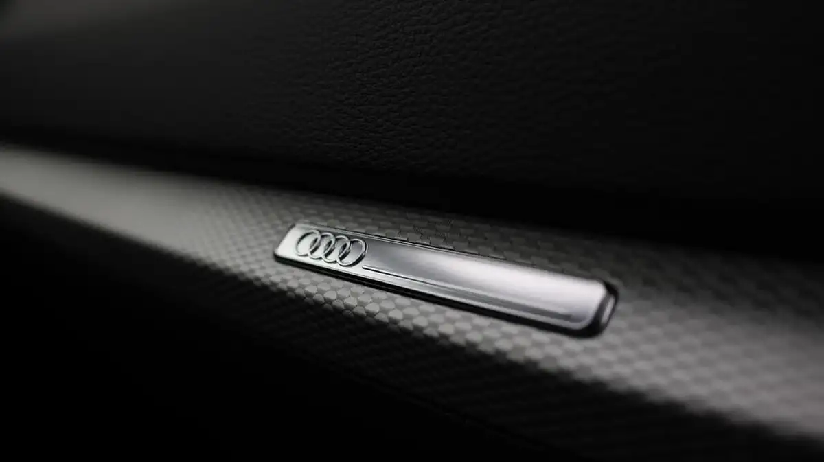 2021-audi-q2-15-35-tfsi-sport-big-22
