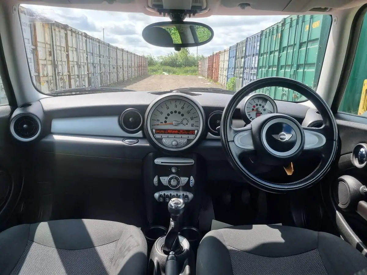 2007-mini-cooper-14-one-95bhp-big-21