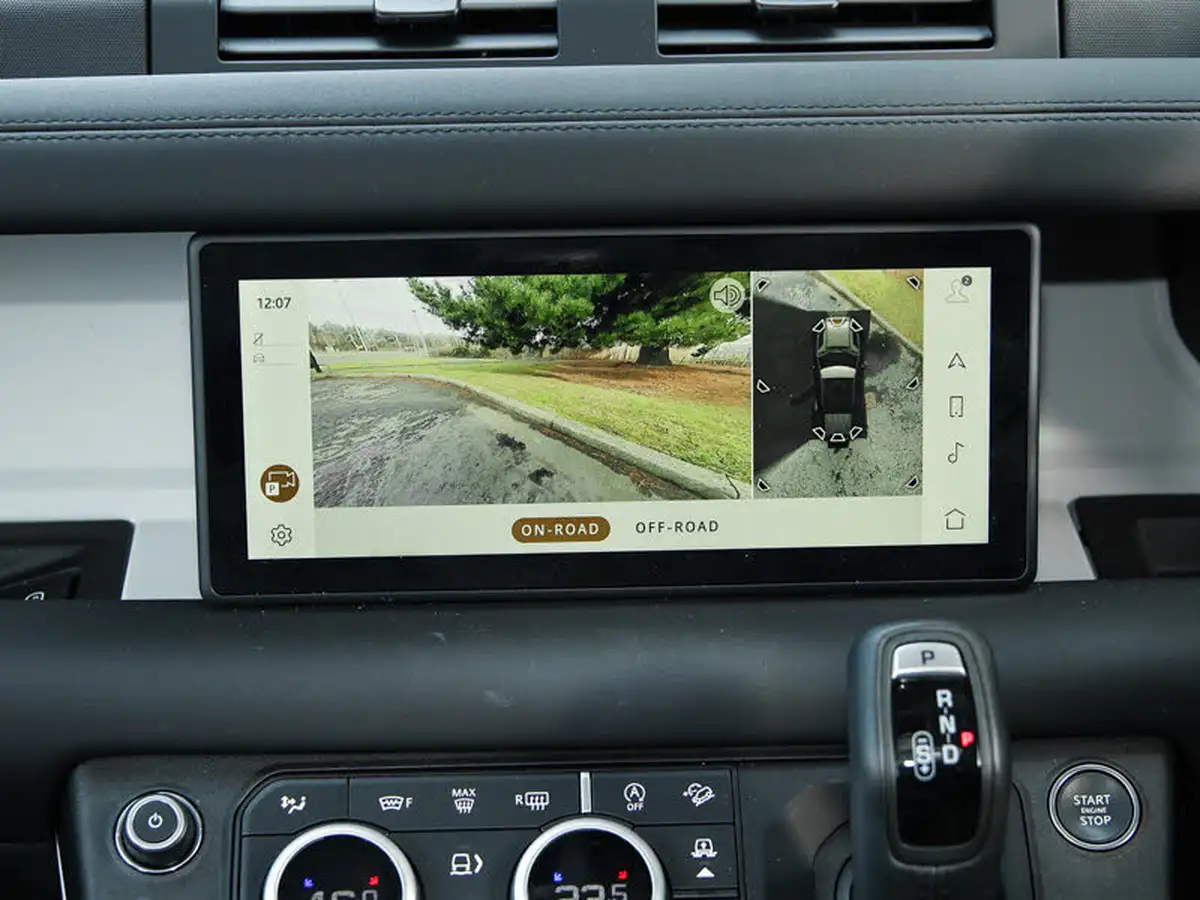 2024-land-rover-110-defender-30-d250-xs-edition-big-19