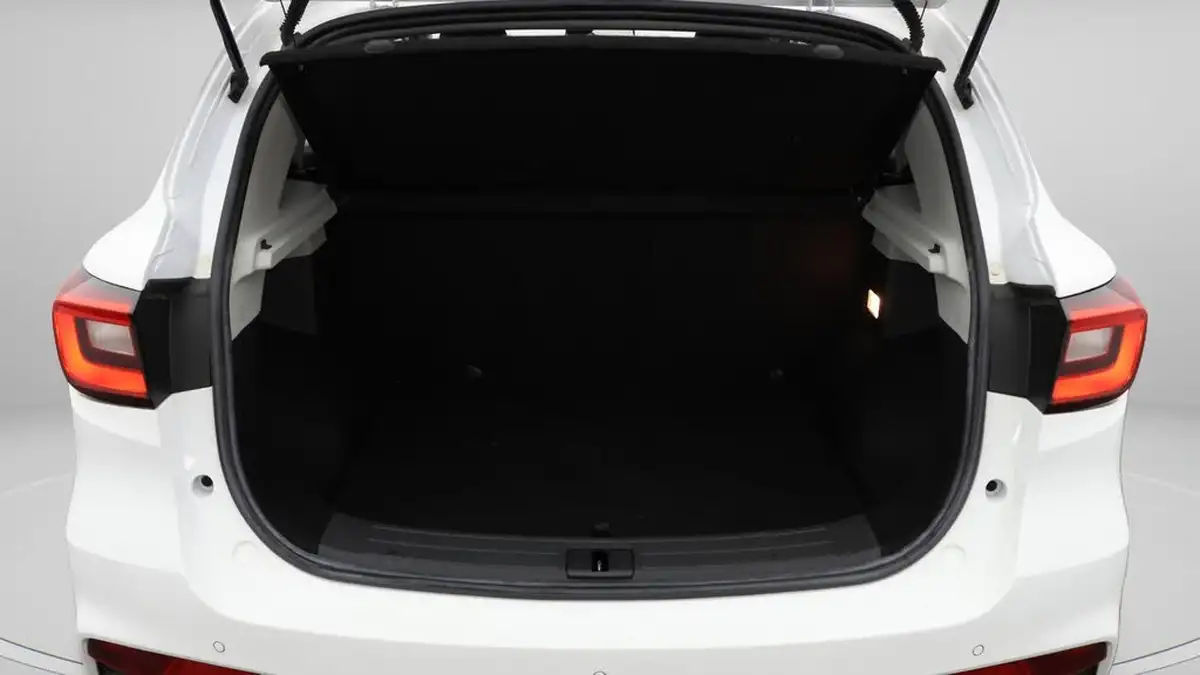 2021-mg-zs-suv-e-exclusive-ev-big-16