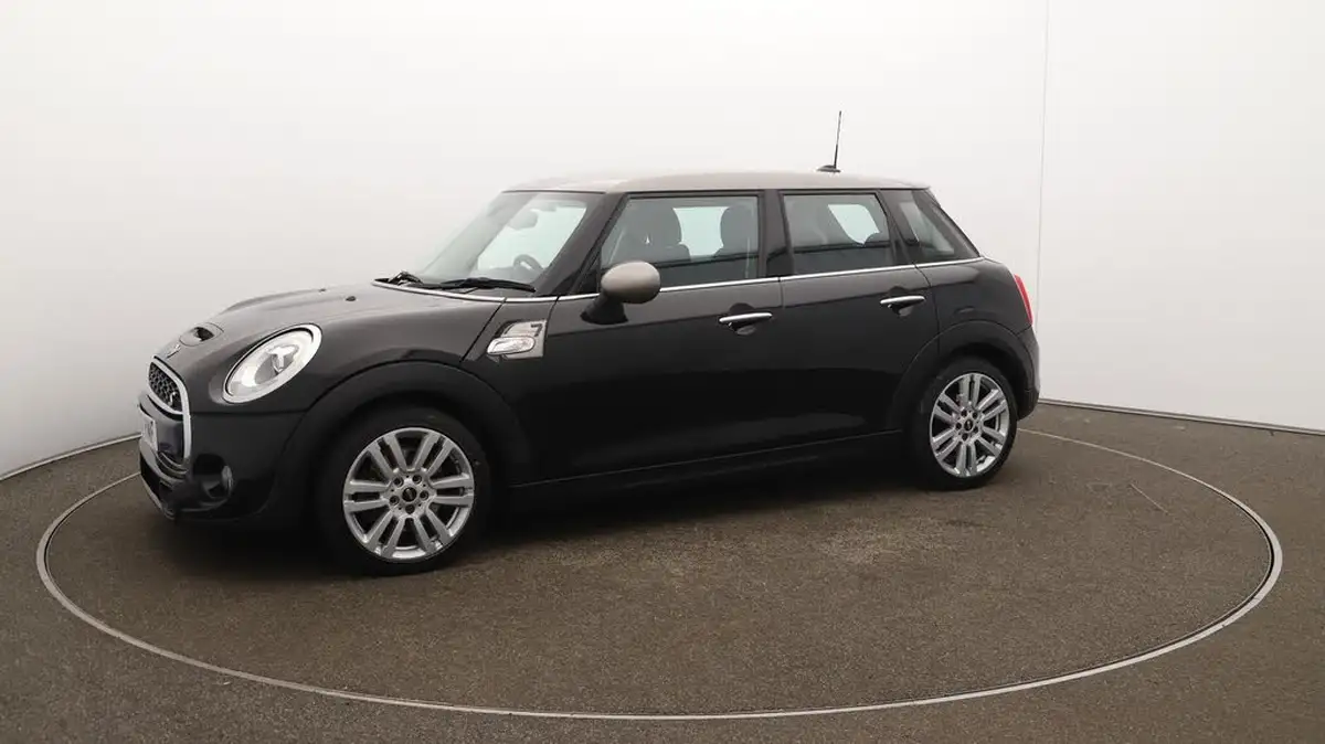 2017-mini-cooper-20-cooper-s-seven-media-xlss-5d-big-65
