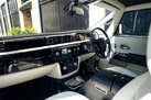 2016-rolls-royce-phantom-small-15