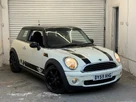 2009-mini-cooper-14-first-75bhp-small-0
