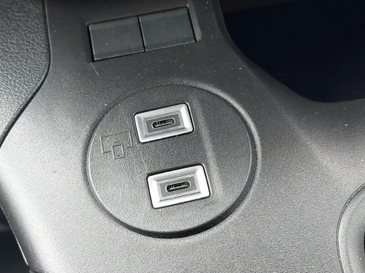 2024-peugeot-partner-15-bluehdi-professional-100pseu6d-big-15