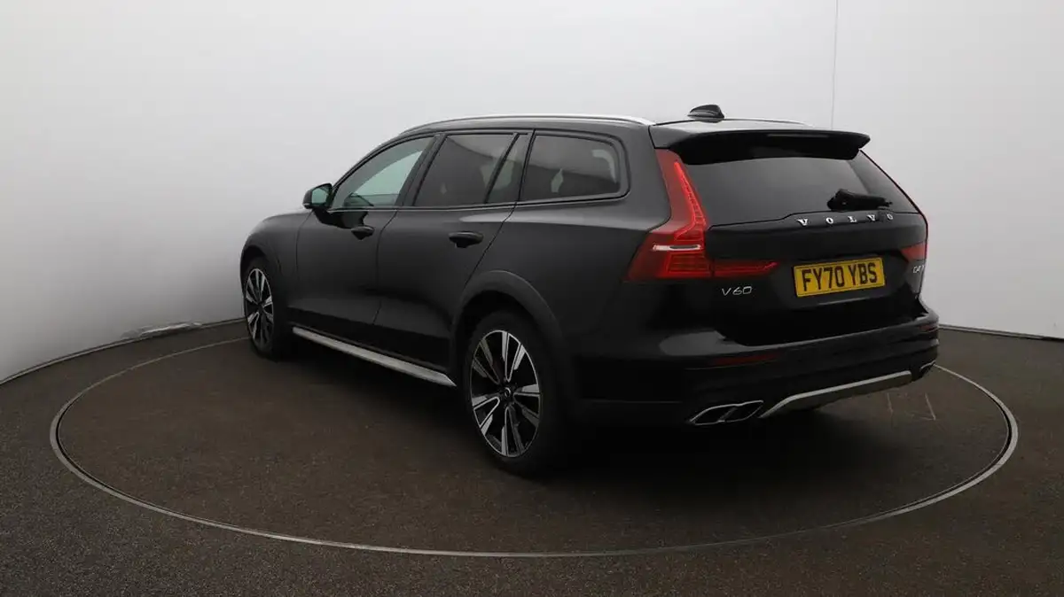 2020-volvo-v60-20td-d4-cross-country-plus-big-53
