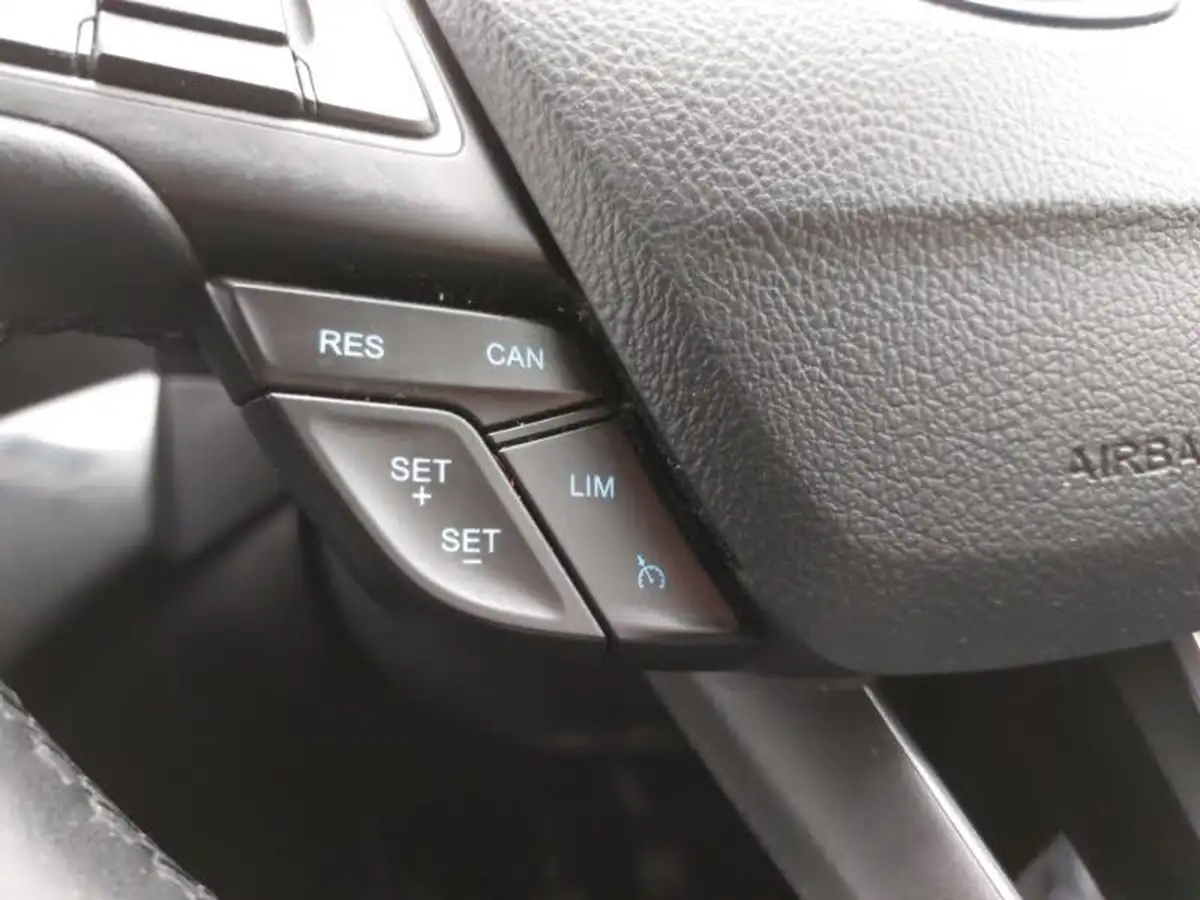 2018-ford-kuga-15tdci-titanium-edition-big-15