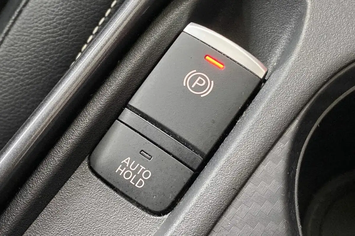2020-nissan-juke-10-dig-t-tekna-117ps-big-32