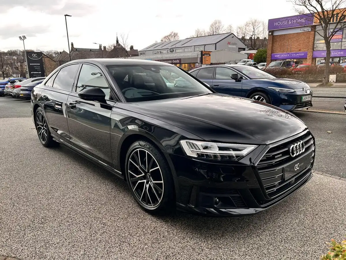 2021-audi-a8-30-55-tfsi-black-edition-big-7