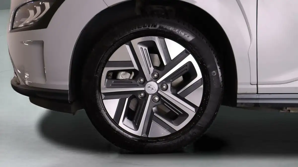 2022-hyundai-kona-e-premium-204ps-64kwh-7kw-obc-big-17