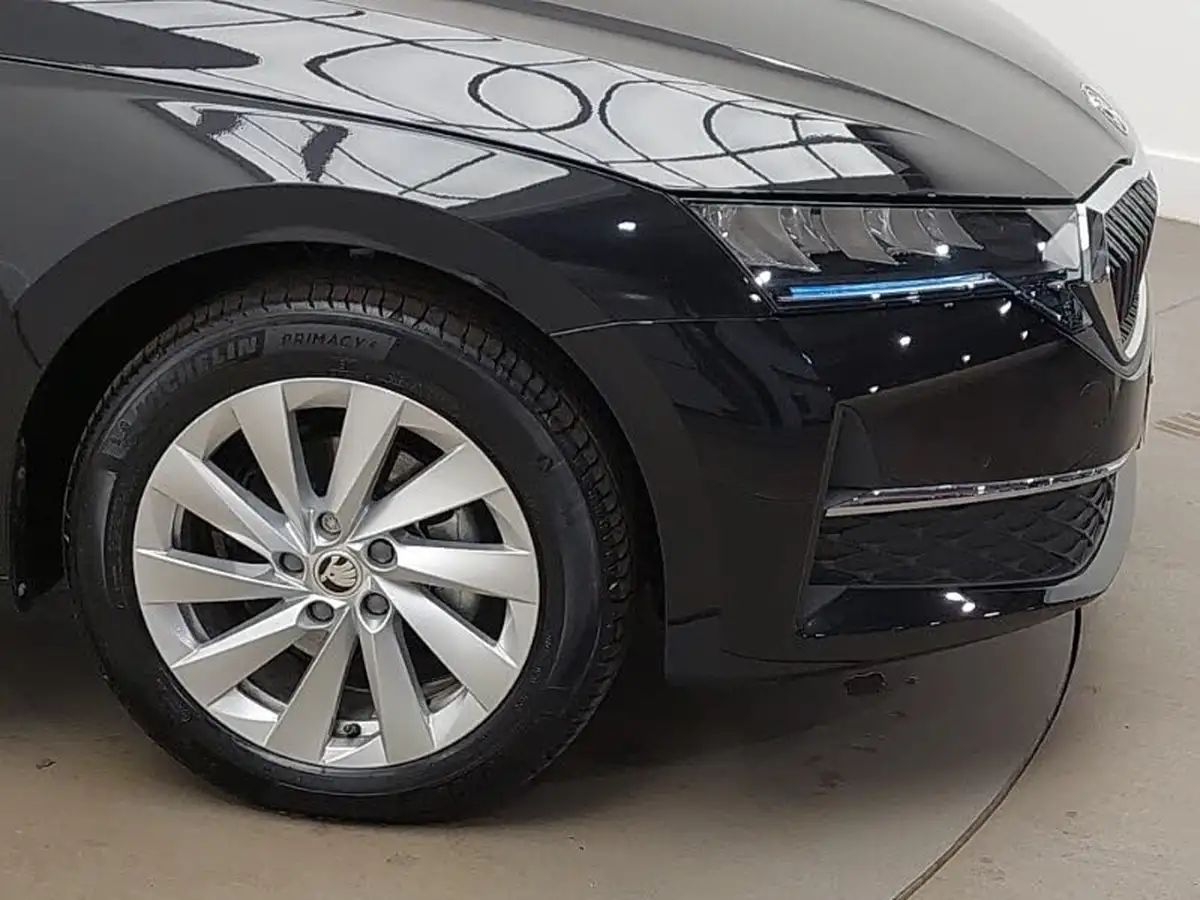 2024-skoda-octavia-20tdi-se-l-150ps-estate-dsg-big-8