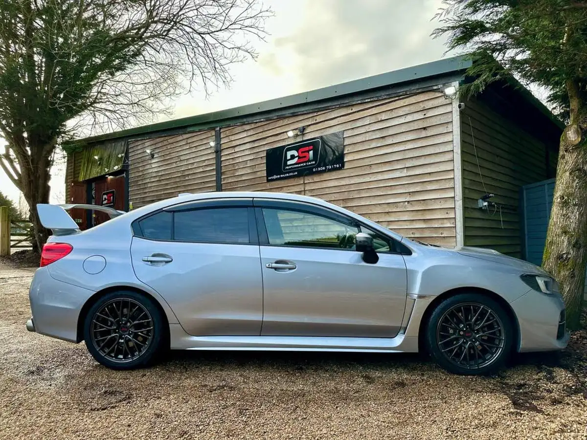 2015-subaru-wrx-25-sti-type-uk-big-6