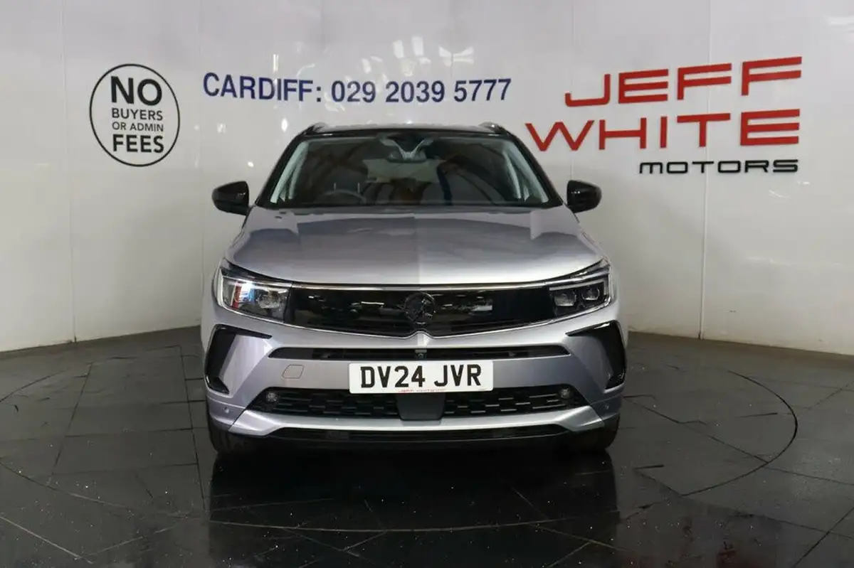 2024-vauxhall-grandland-12-ultimate-130ps-auto-big-9