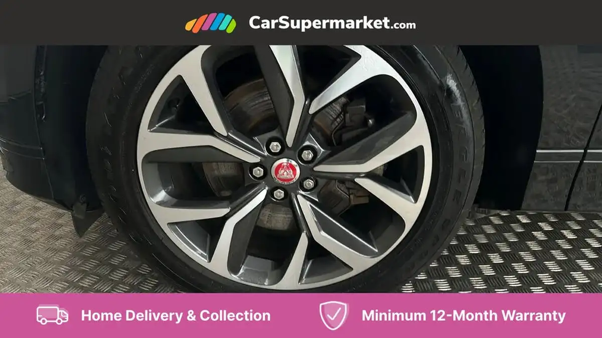 2022-jaguar-i-pace-ev400-hse-black-big-18