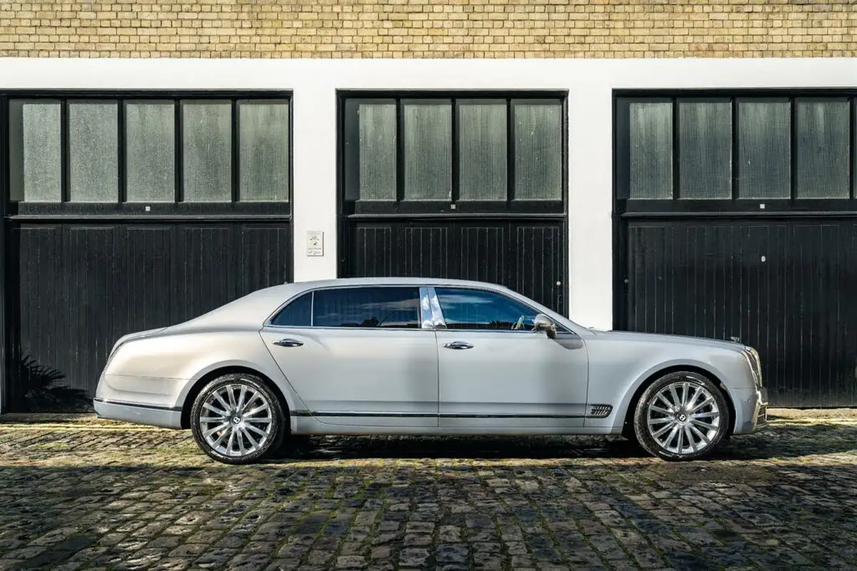 2019-bentley-mulsanne-675-extended-wheelbase-big-13