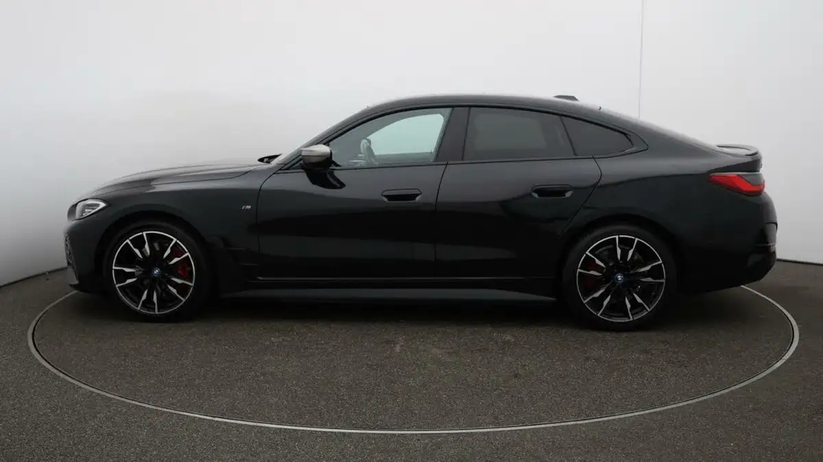 2022-bmw-i4-e-m50-big-68