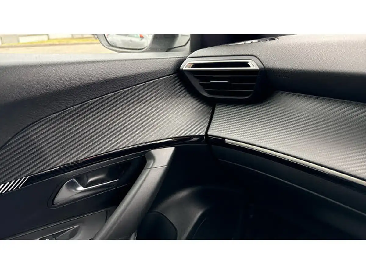 2024-peugeot-2008-suv-e-allure-136ps-50kwh-big-36