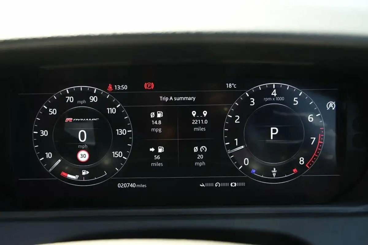 2020-land-rover-range-rover-velar-20-p300-r-dynamic-se-big-34