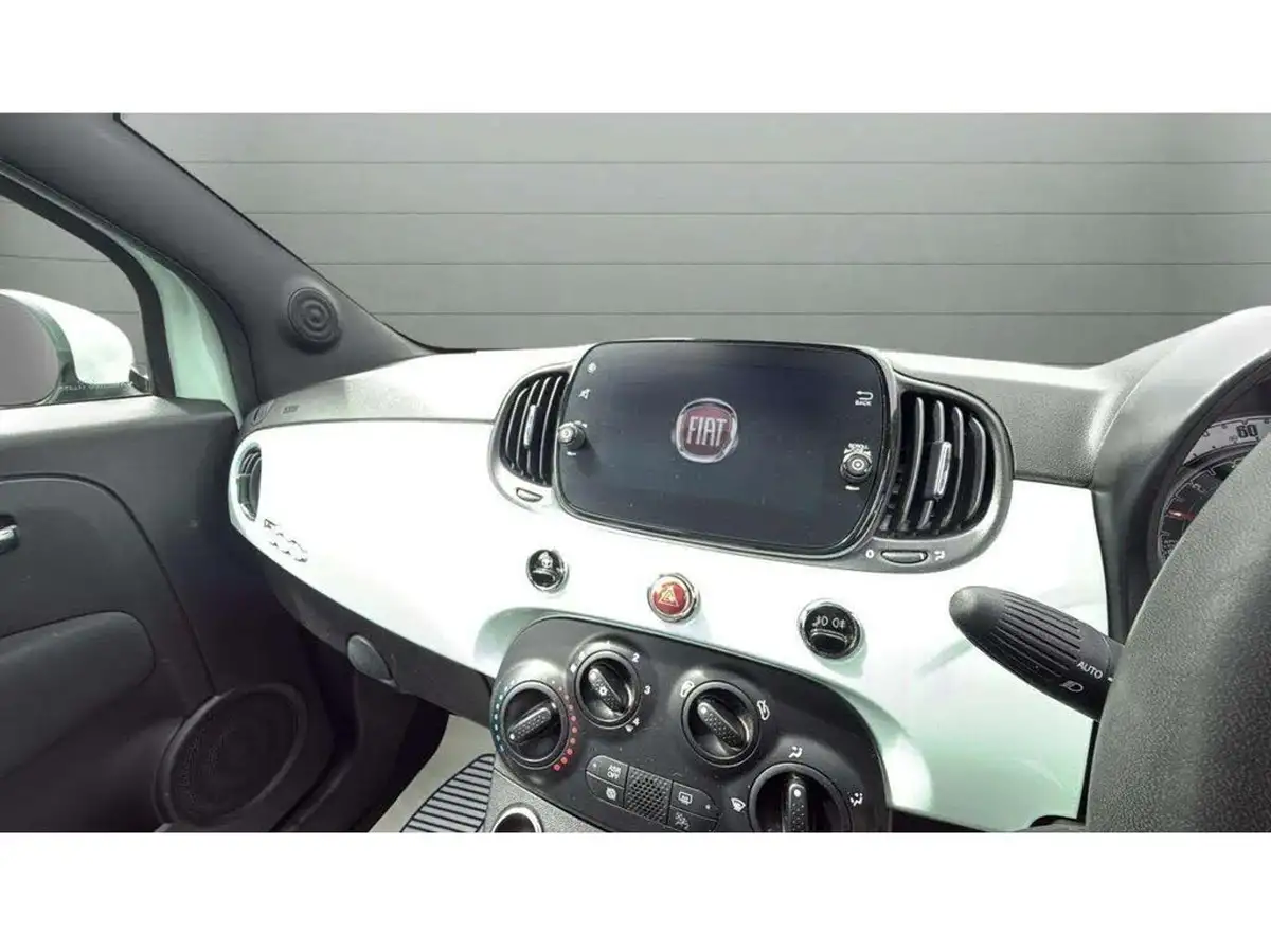 2020-fiat-500-10-lounge-big-18