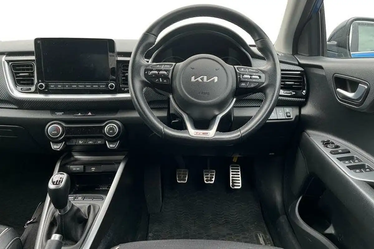 2022-kia-stonic-10-t-gdi-gt-line-118bhp-48v-big-10