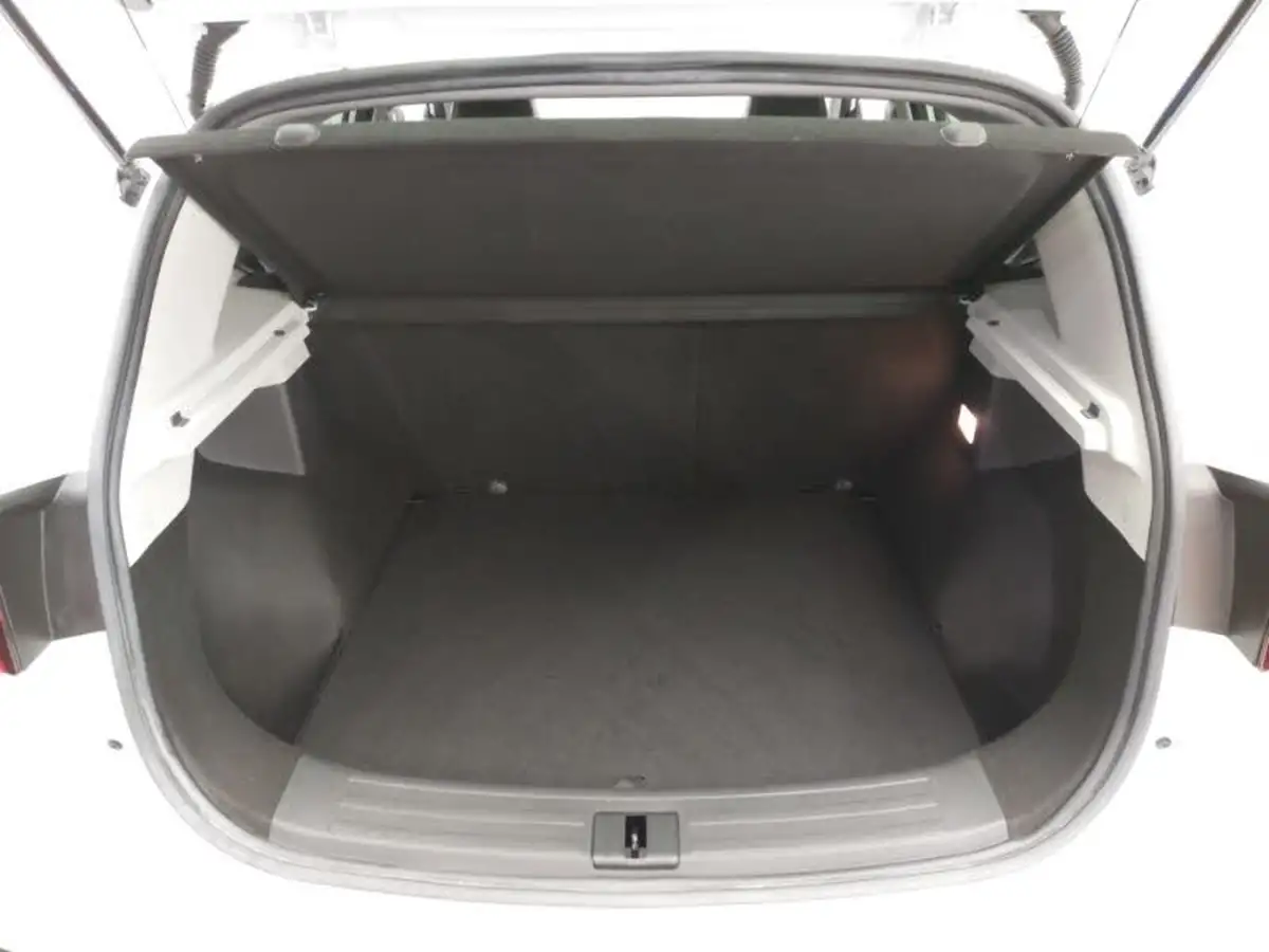 2023-mg-zs-suv-10t-gdi-exclusive-big-7