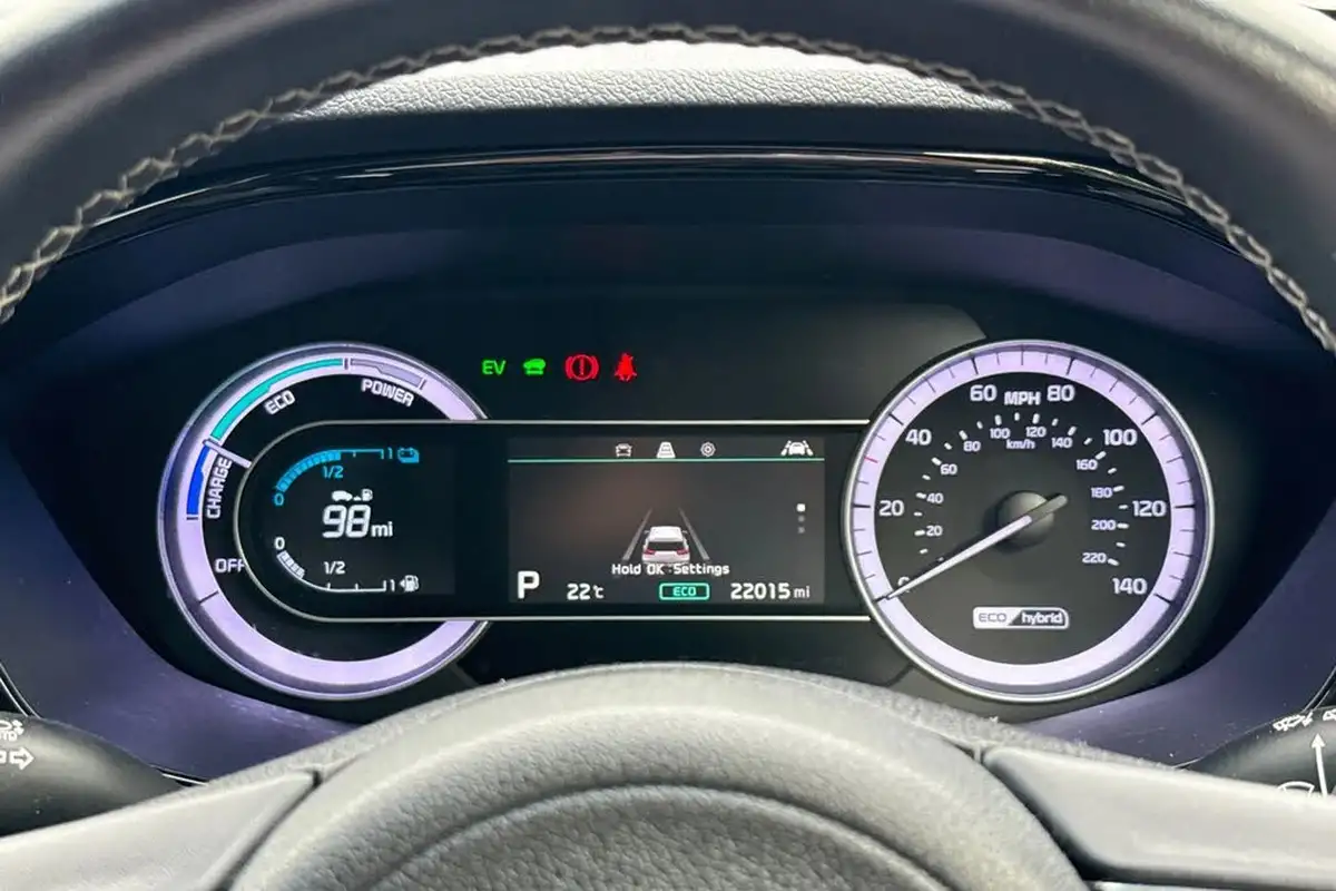 2022-kia-niro-16-gdi-2-139bhp-156kwh-big-36