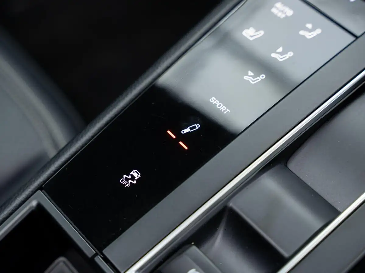 2022-porsche-macan-29-v6-s-big-23