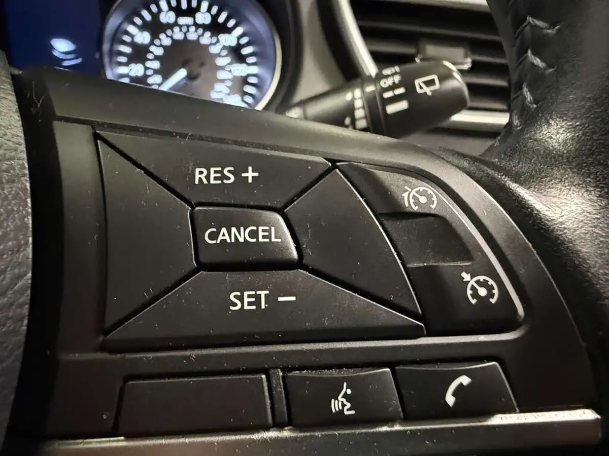 2019-nissan-qashqai-13-dig-t-n-connecta-140ps-big-18
