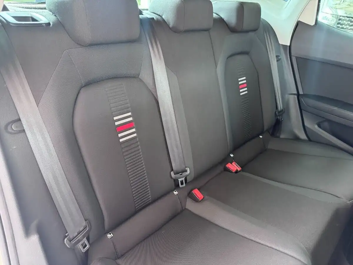 2018-seat-ibiza-10-tsi-fr-115ps-dsg-big-14