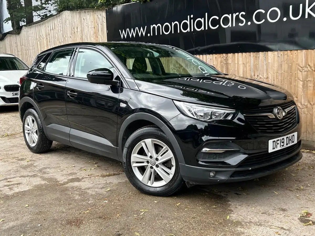 2019-vauxhall-grandland-x-12-se-ss-big-6