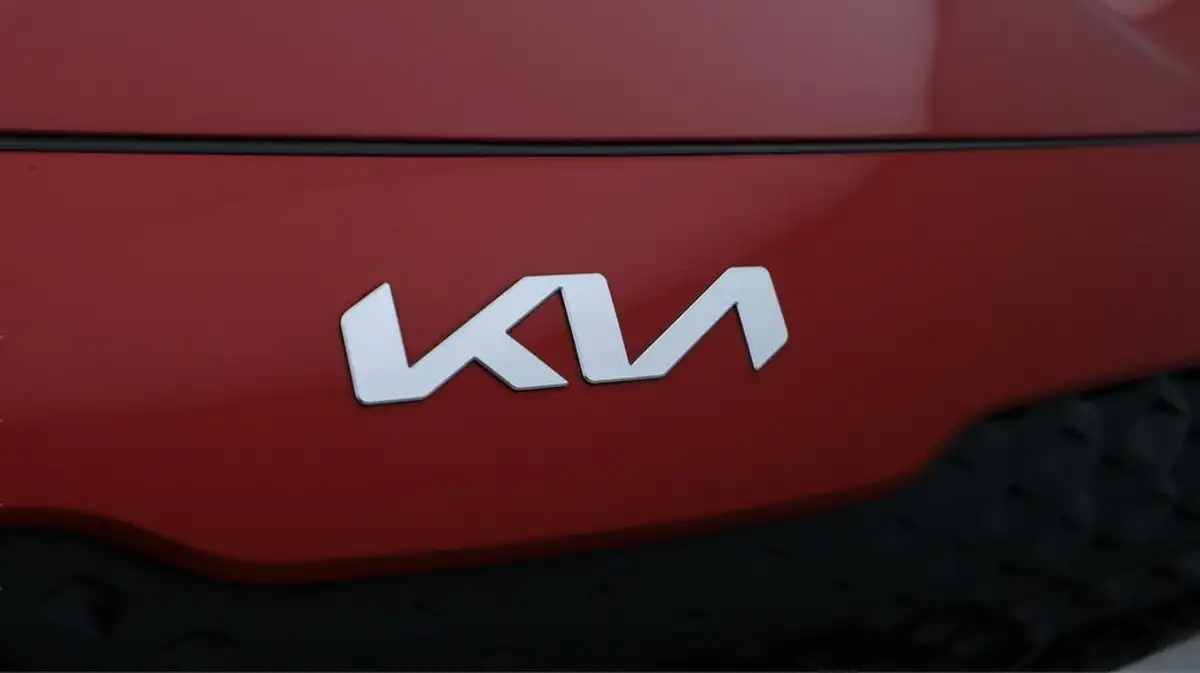 2022-kia-niro-16-gdi-3-156kwh-big-23