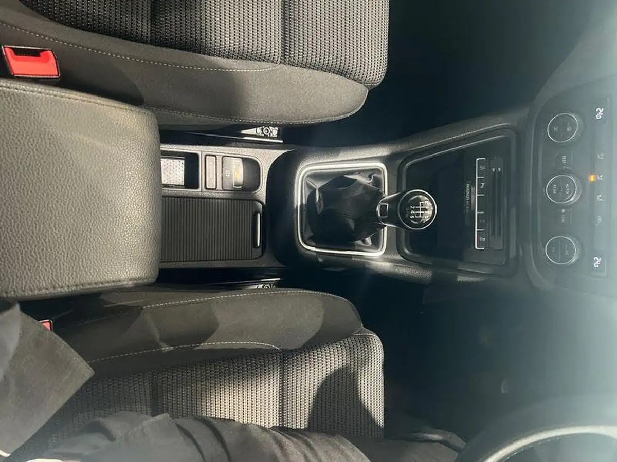 2019-volkswagen-sharan-14-tsi-se-nav-1395cc-big-21