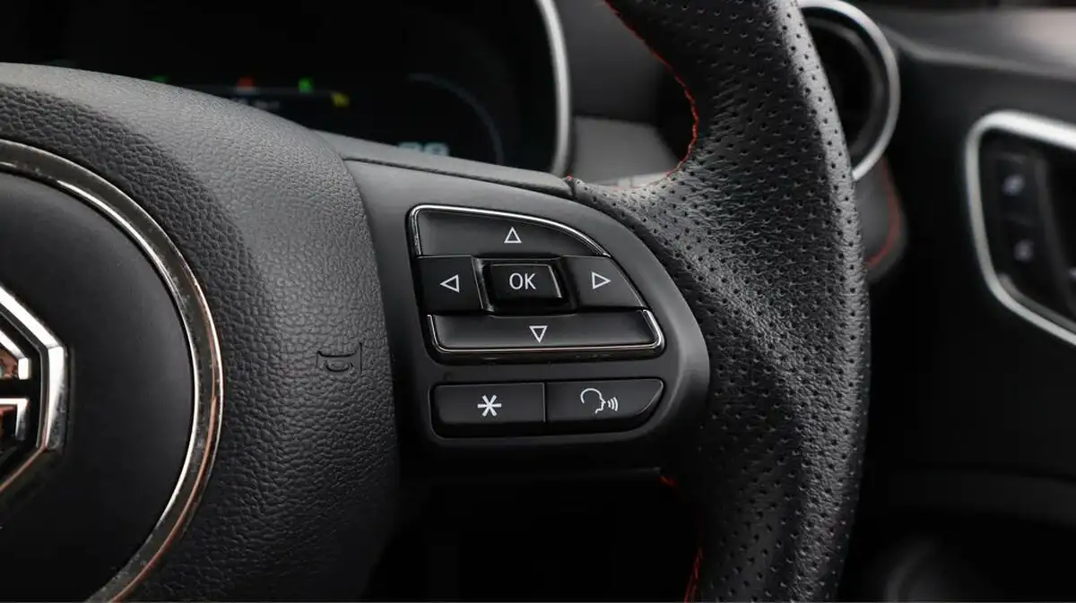 2022-mg-zs-suv-10t-gdi-exclusive-auto-big-25