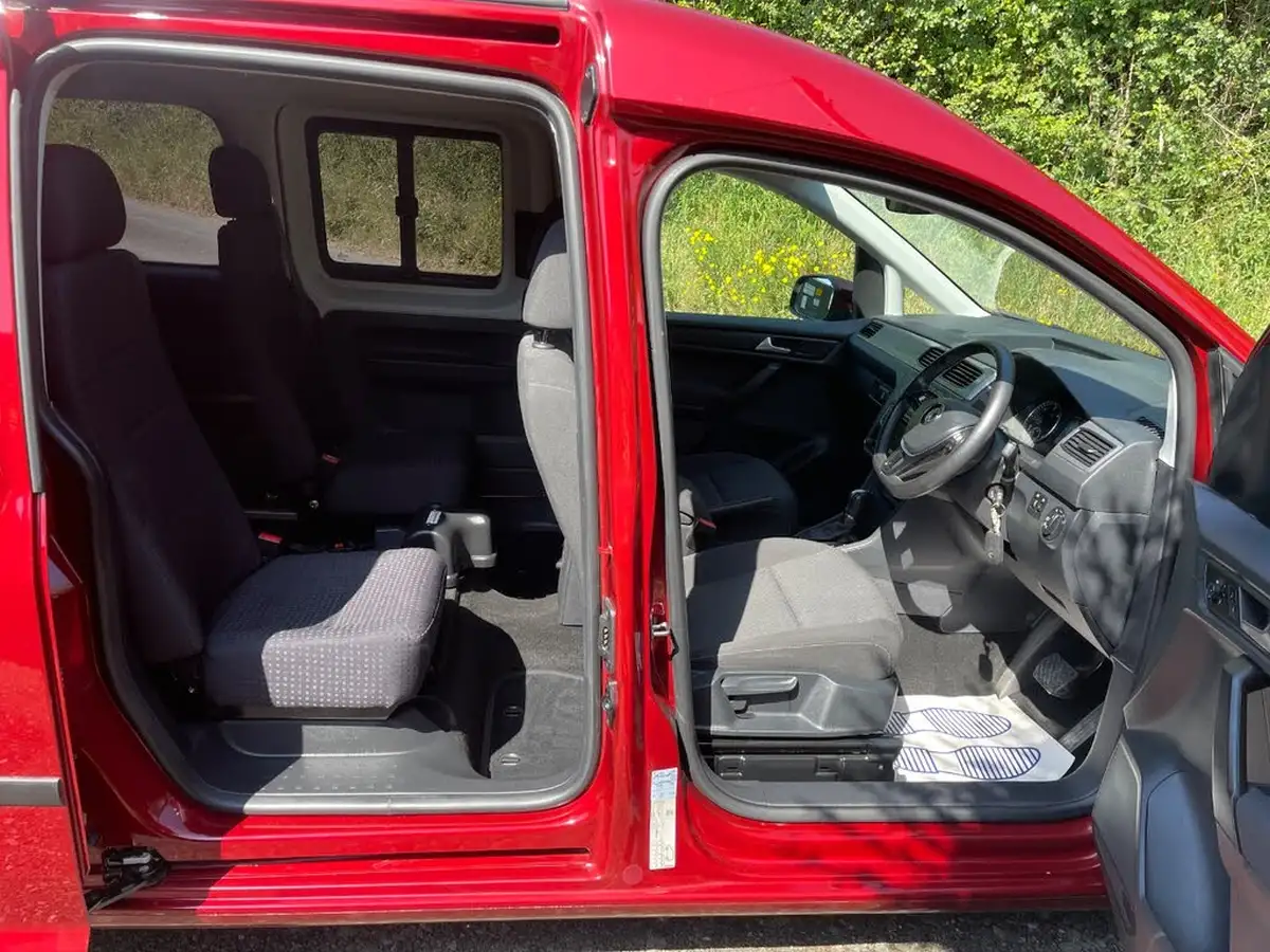 2019-volkswagen-caddy-maxi-life-20tdi-c20-102ps-dsg-big-12