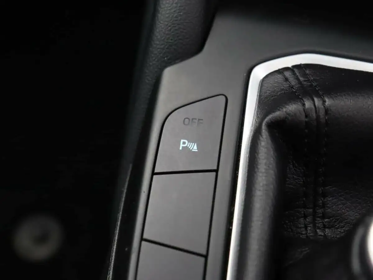 2020-ford-focus-10t-titanium-edition-125ps-hybrid-mhev-hatchback-big-32