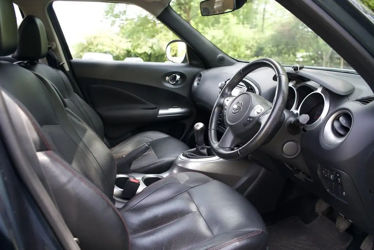 2012-nissan-juke-16-tekna-16v-1598cc-big-38