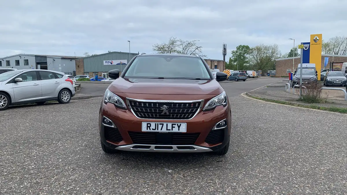 2017-peugeot-3008-suv-12-puretech-allure-big-7