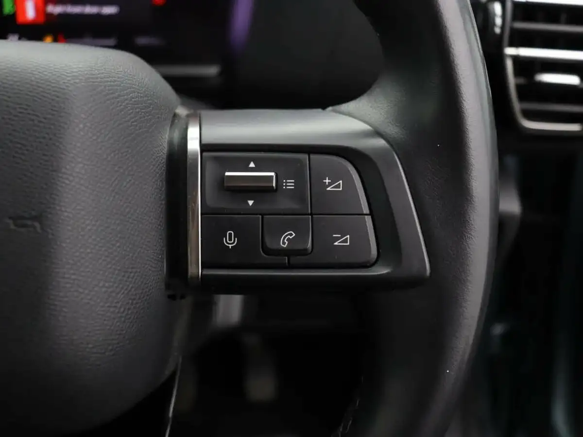 2021-citroen-c4-12-puretech-shine-130ps-big-26