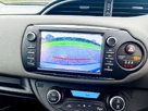 2017-toyota-yaris-15-vvt-i-icon-navi-hybrid-small-4