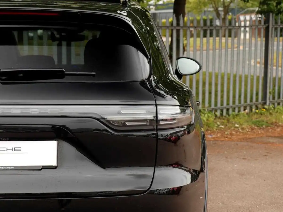 2023-porsche-cayenne-30-v6-340ps-station-wagon-big-31