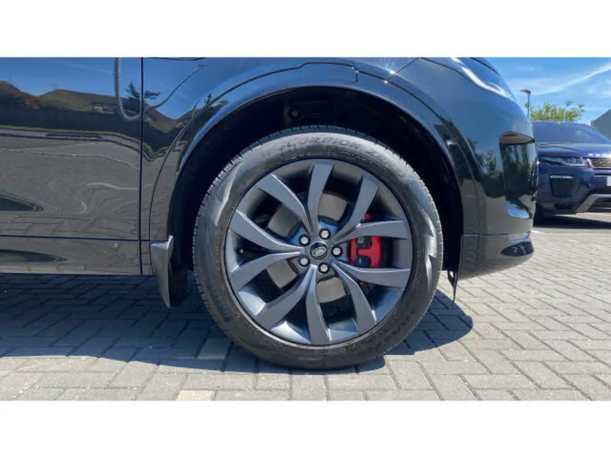 2022-land-rover-discovery-sport-big-7