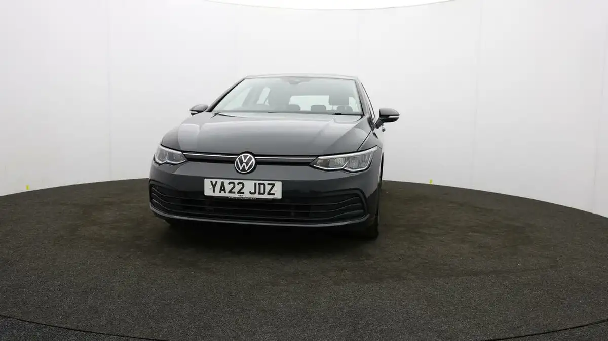2022-volkswagen-golf-20tdi-life-hatchback-big-47