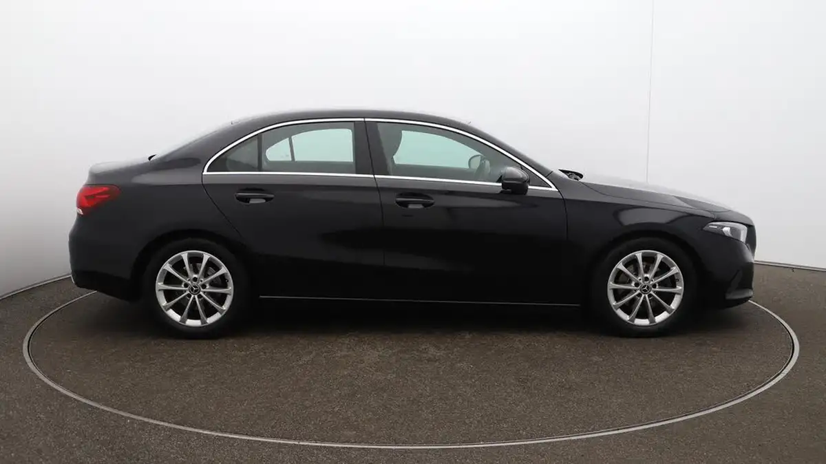 2020-mercedes-benz-a-class-13-a200-sport-saloon-4d-7g-dct-big-42