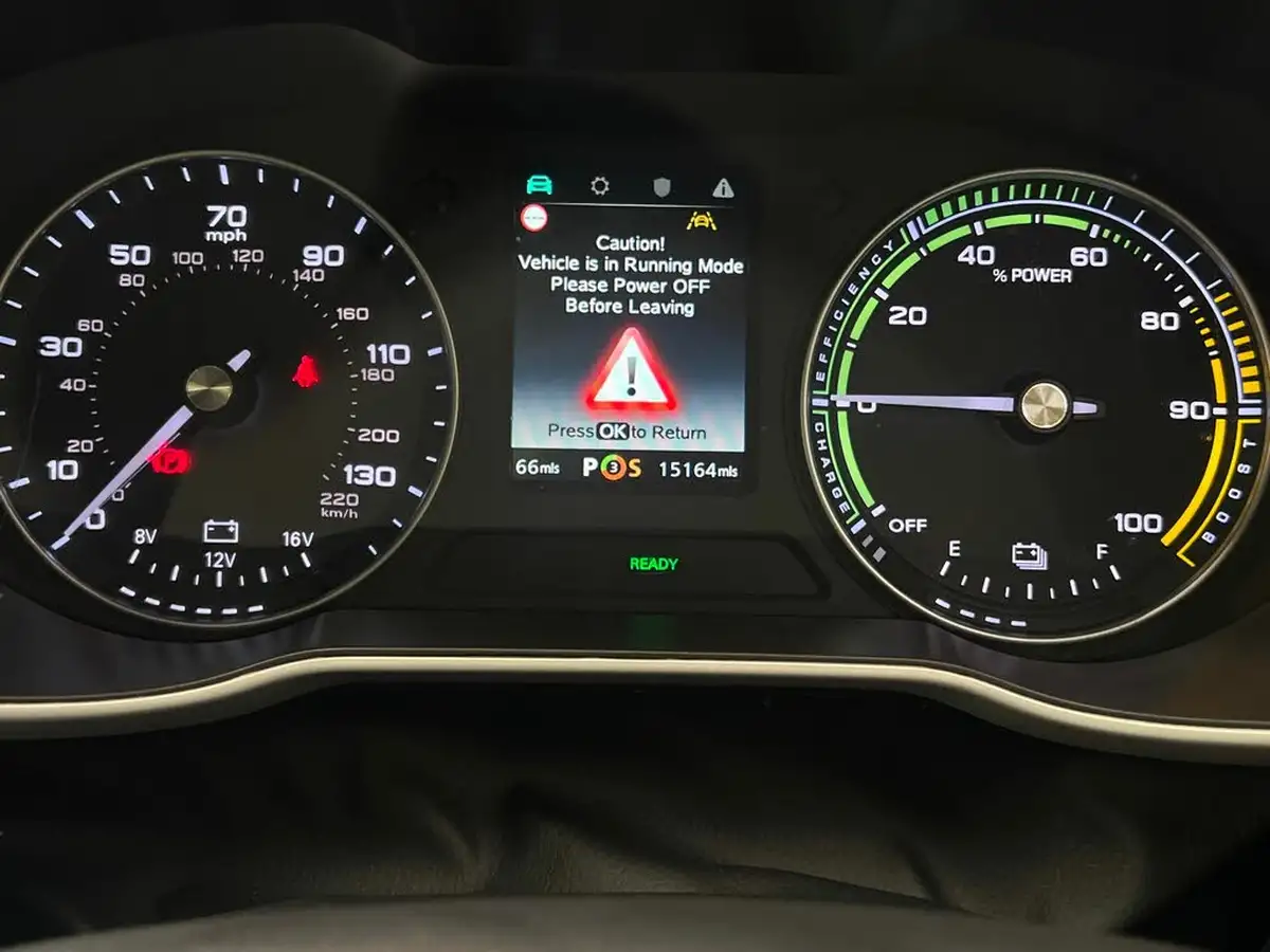 2021-mg-zs-suv-e-exclusive-ev-big-26