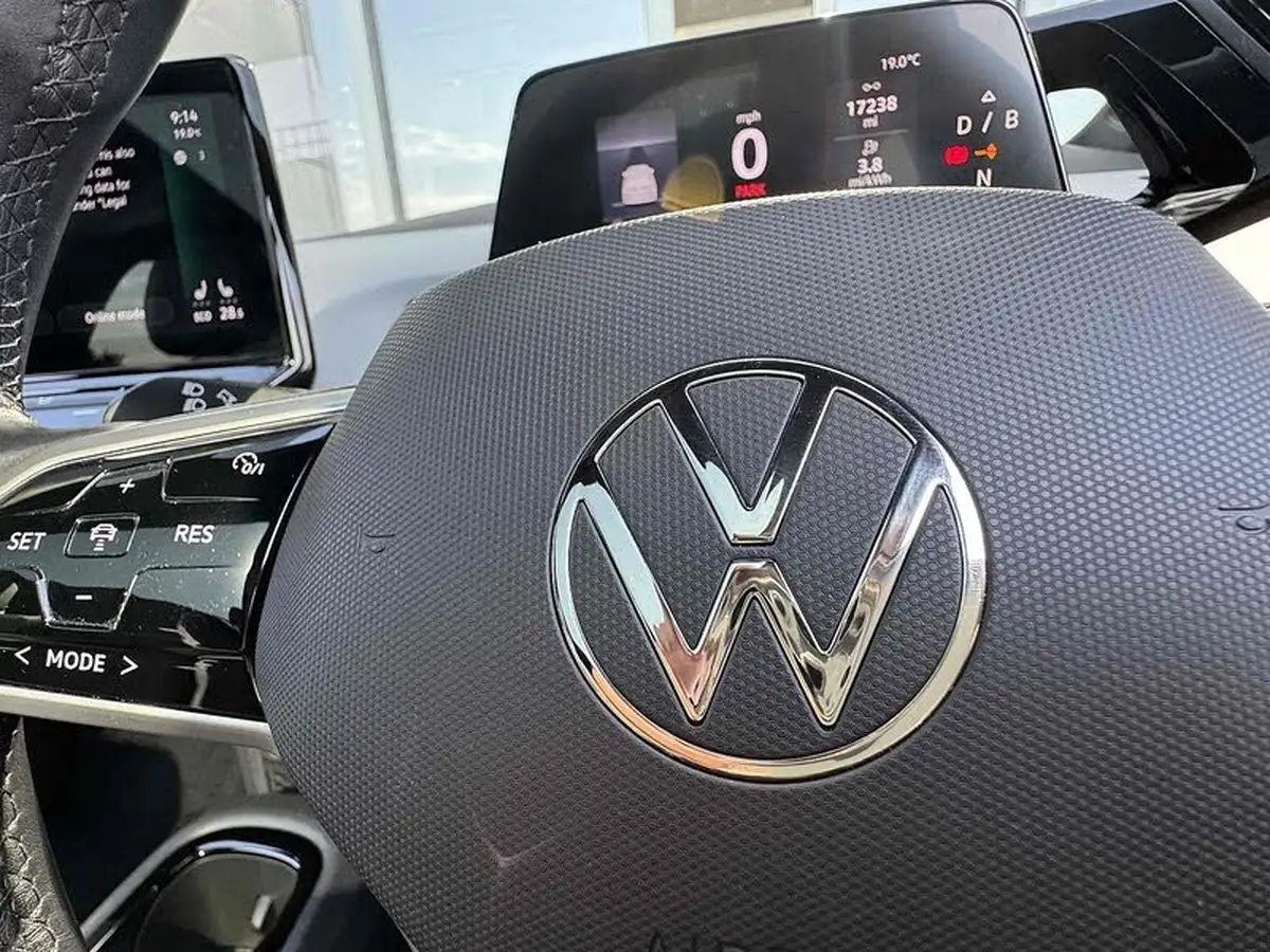 2022-volkswagen-id3-e-family-204ps-performance-big-35